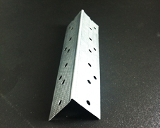 Drywall corner with bow